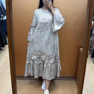 مدل : بهامین کادین بوتیک